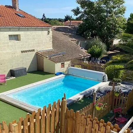 Le Pressoir - Et Meubles De Tourisme - 2 Etoiles *