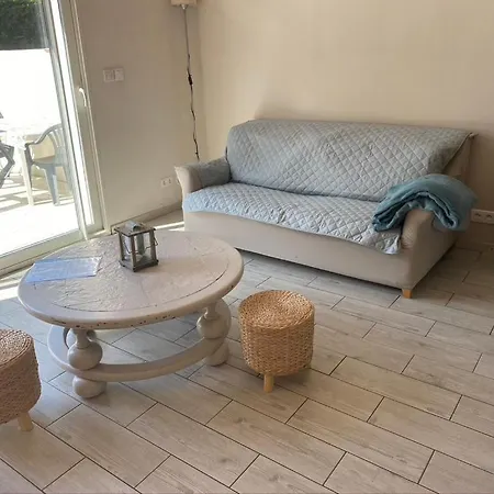 Le Pressoir - Et Meubles De Tourisme - 2 Etoiles * Dolus-d'Oleron