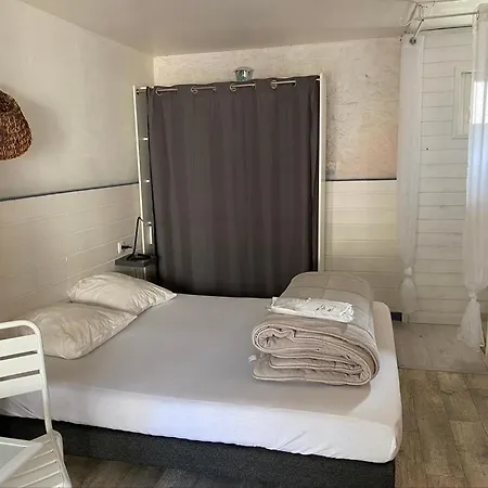 Le Pressoir - Et Meubles De Tourisme - 2 Etoiles Ferienhaus Dolus d'Oléron