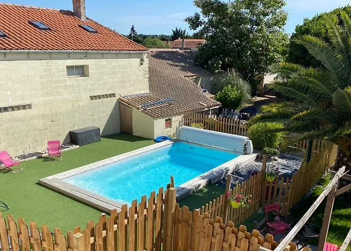 Le Pressoir - Et Meublés De Tourisme - 2 étoiles *